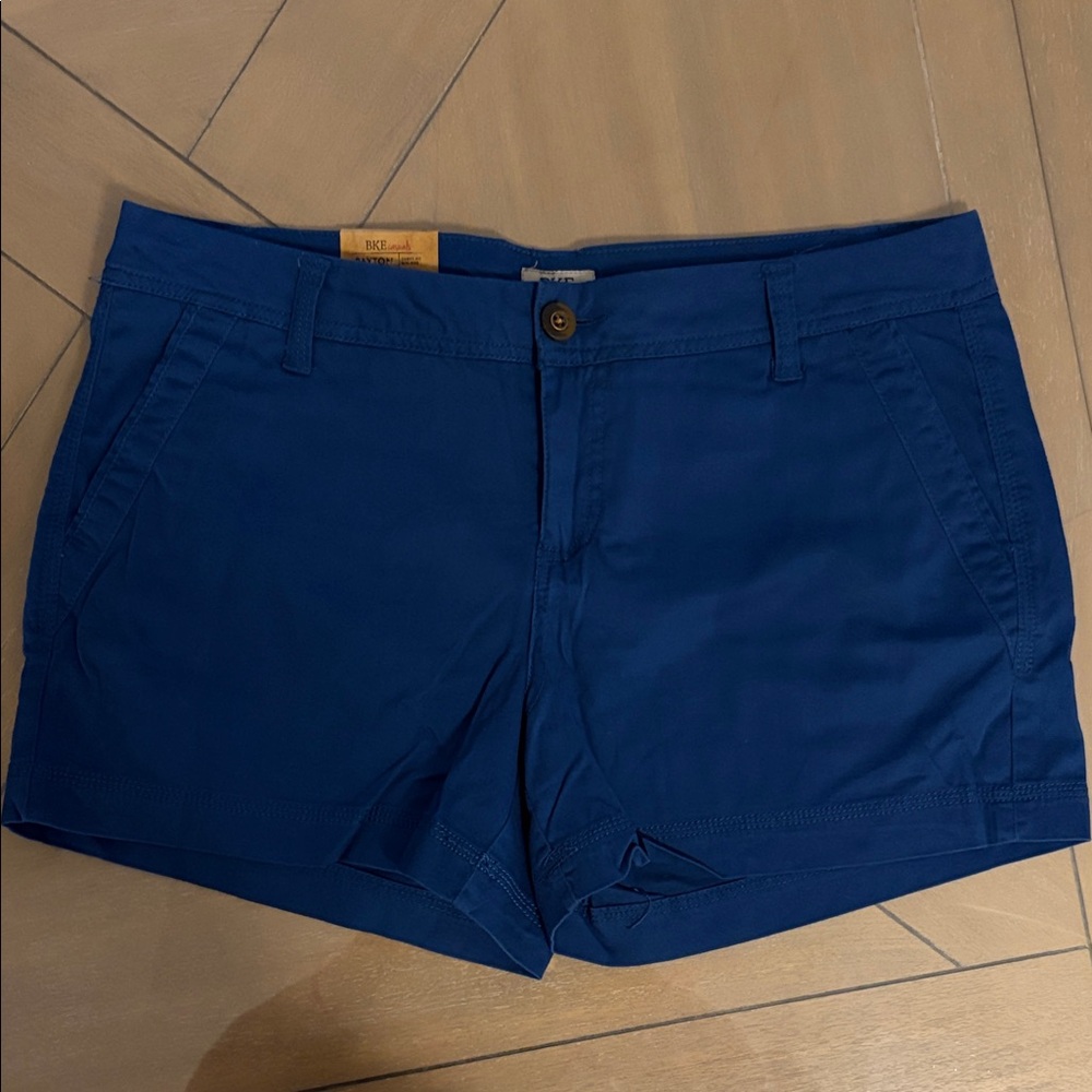 NWT BKE Women’s Blue Shorts Size 30